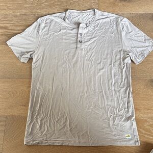 Vuori Light Gray Casual Button Down Shirt